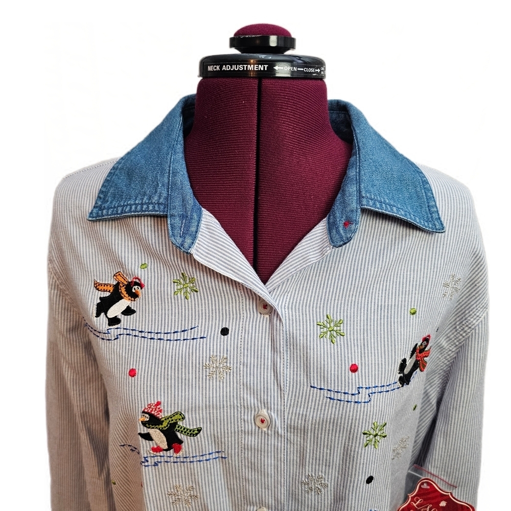Holiday Embroidered Penguin Skating Shirt Woman’s Medium Button Down Long Sleeve - Picture 4 of 16